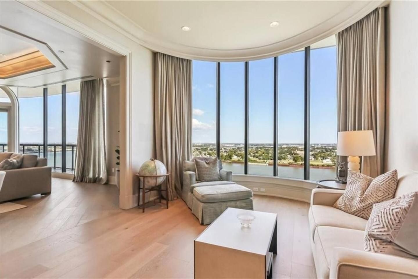 Apartment Penthouse Living Panoramic Views *