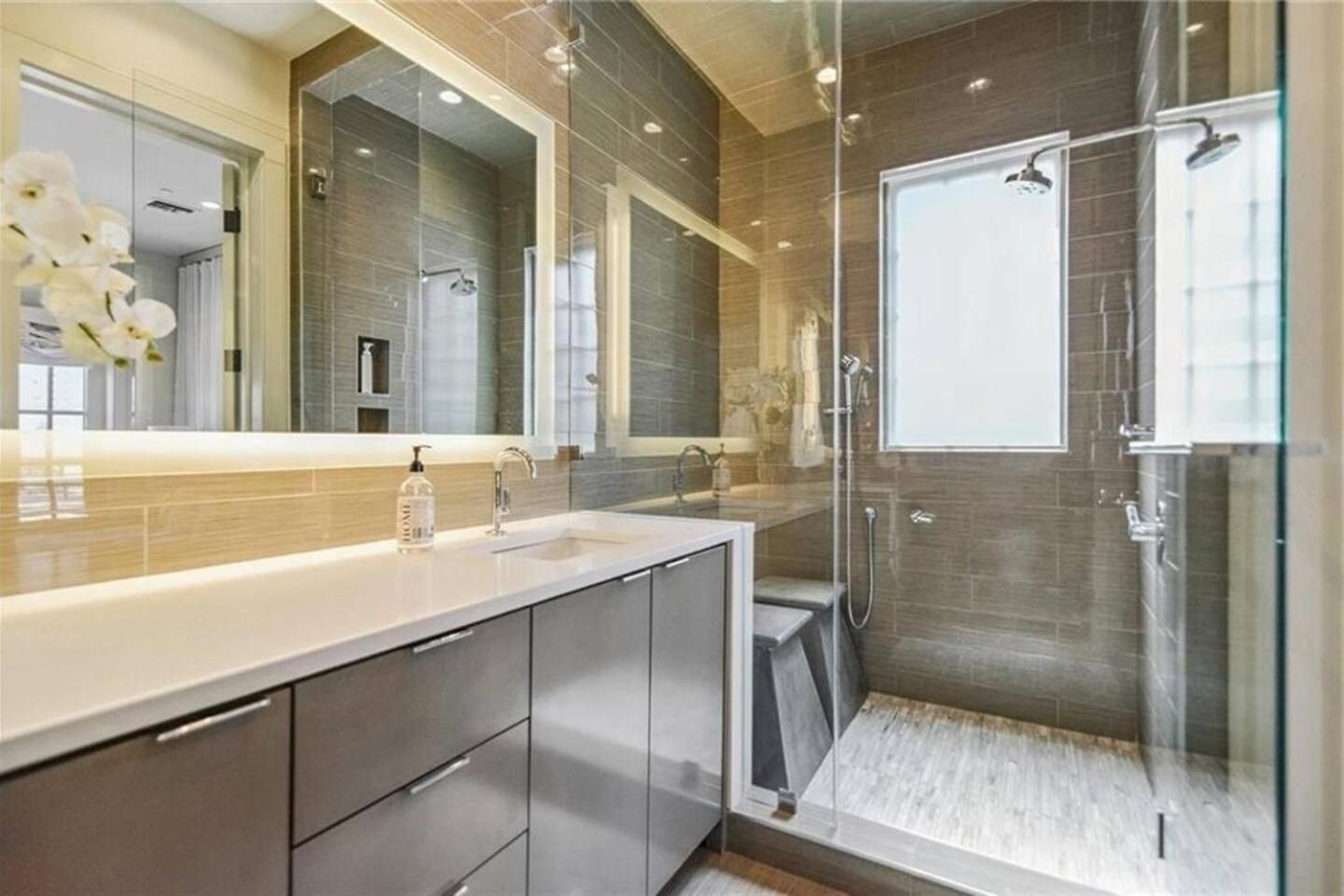 Penthouse 2bedrooms And Living Apartment New Orleans