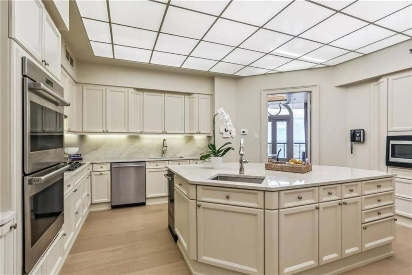 Apartment Penthouse Living Panoramic Views New Orleans