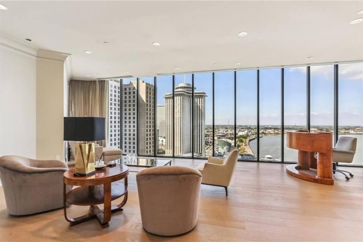 Penthouse Living Panoramic Views * New Orleans