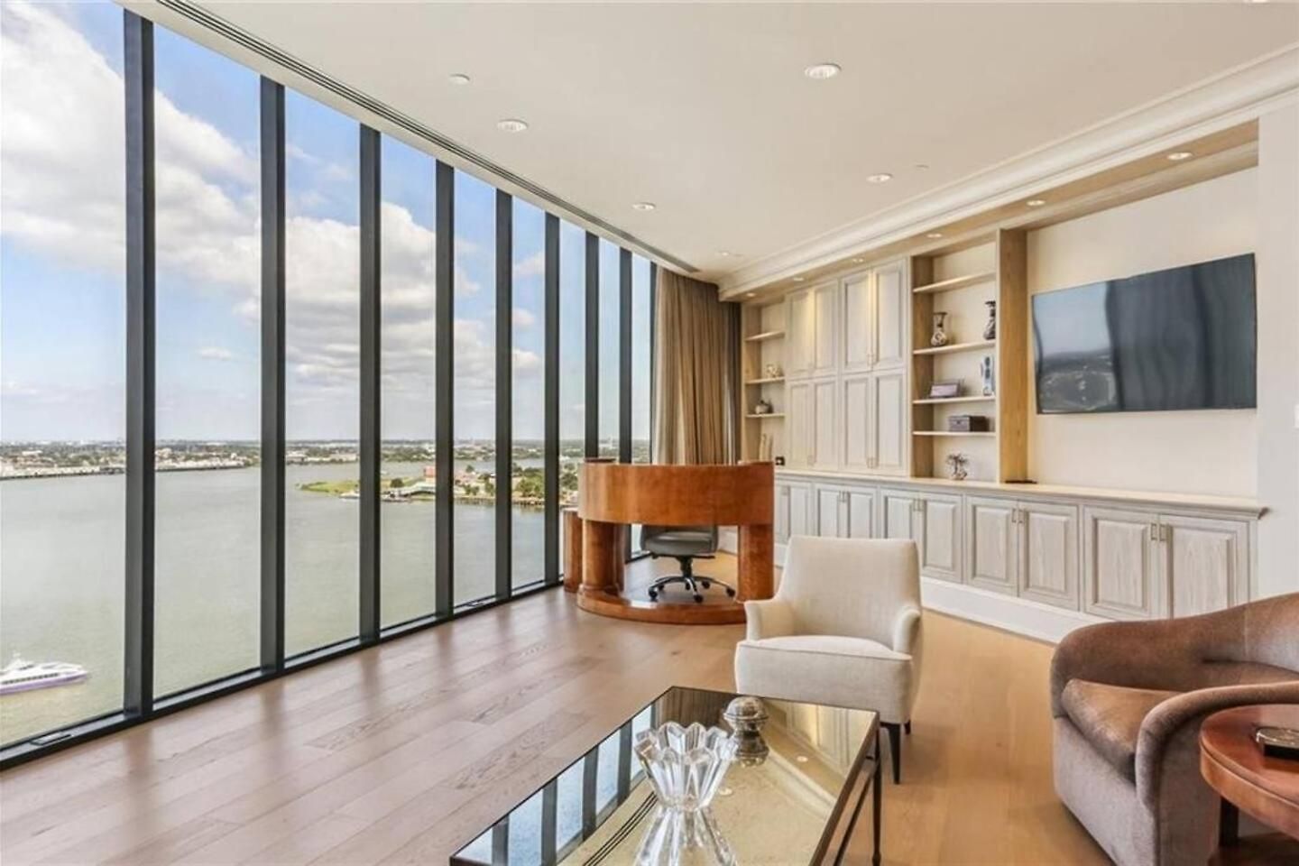 Penthouse Living Panoramic Views New Orleans