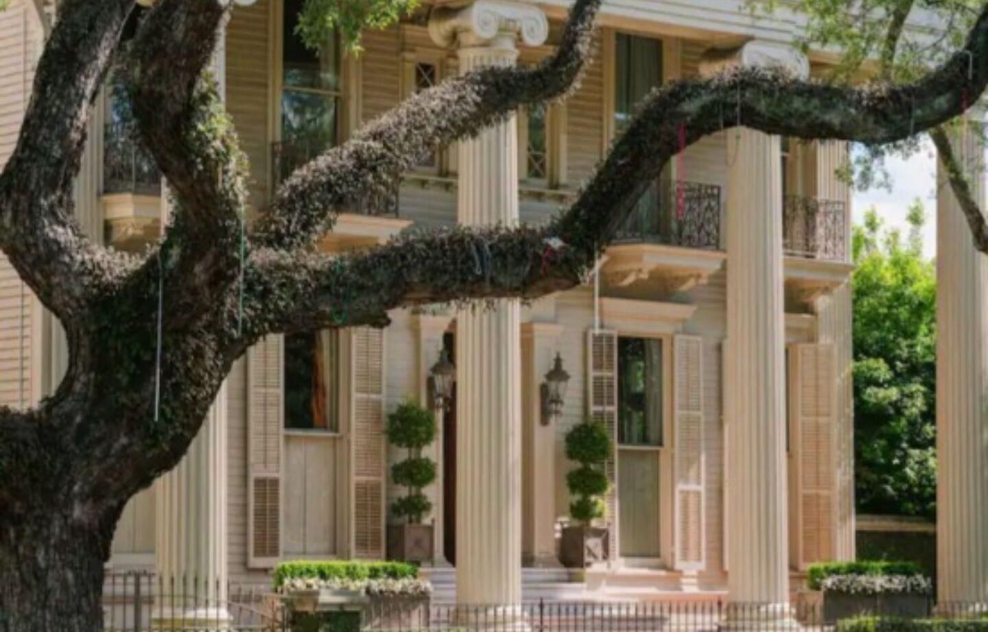 Beautiful Walk To French Quarter, Pool, Gym, View * New Orleans