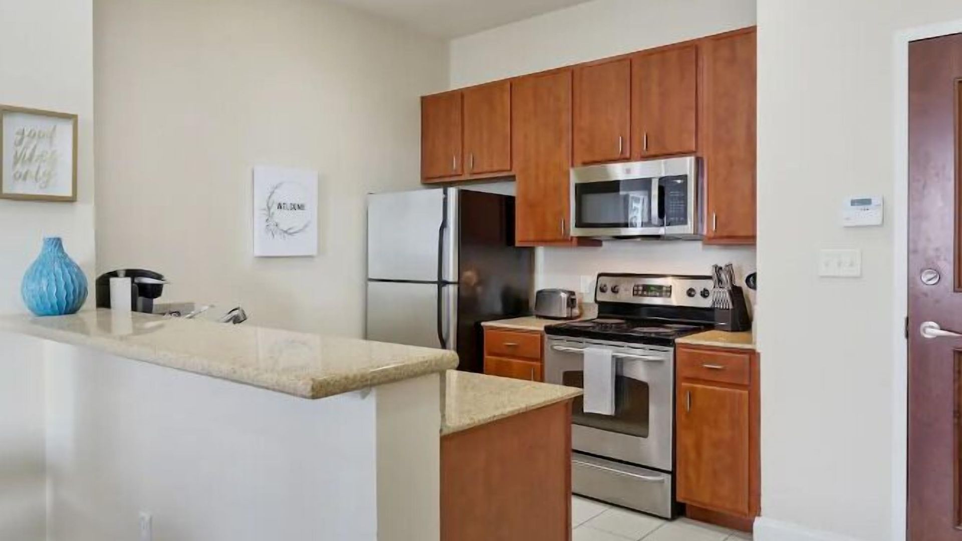 Beautiful Walk To French Quarter, Pool, Gym, View * New Orleans