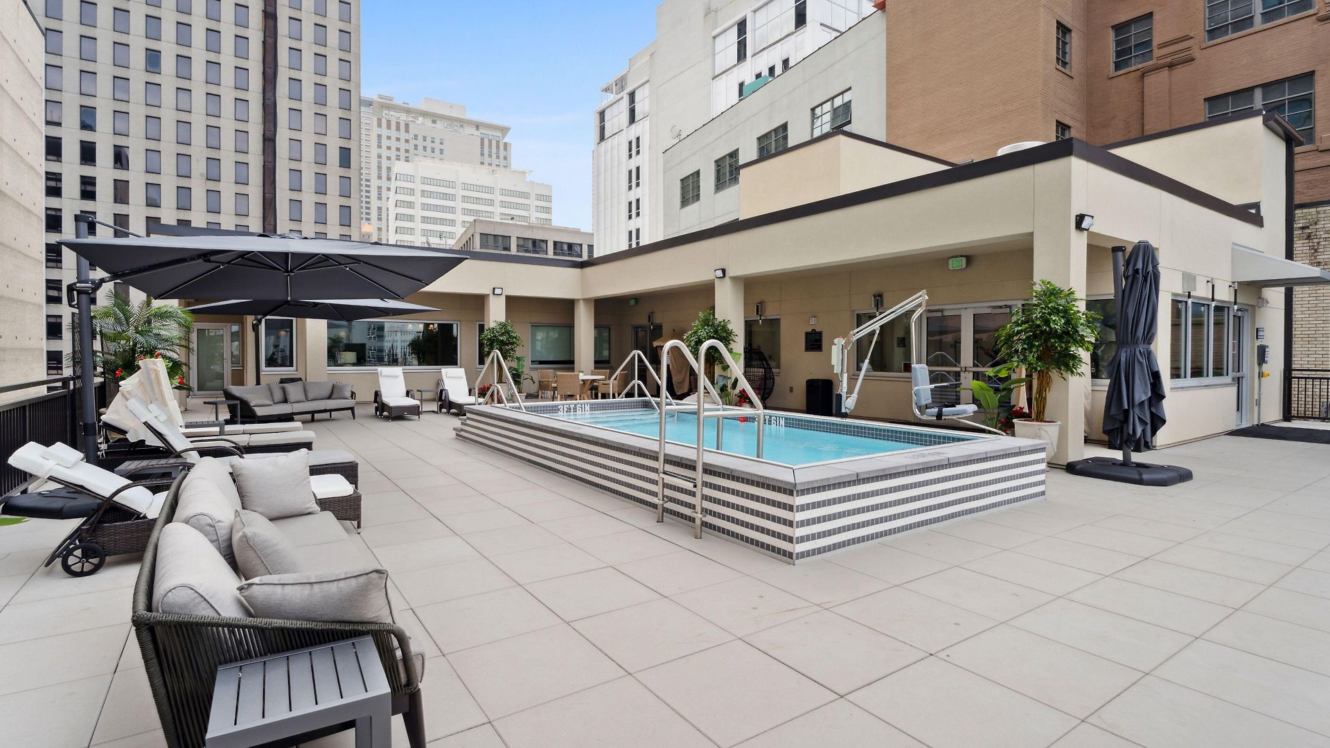 The Eleanor Hotel New Orleans