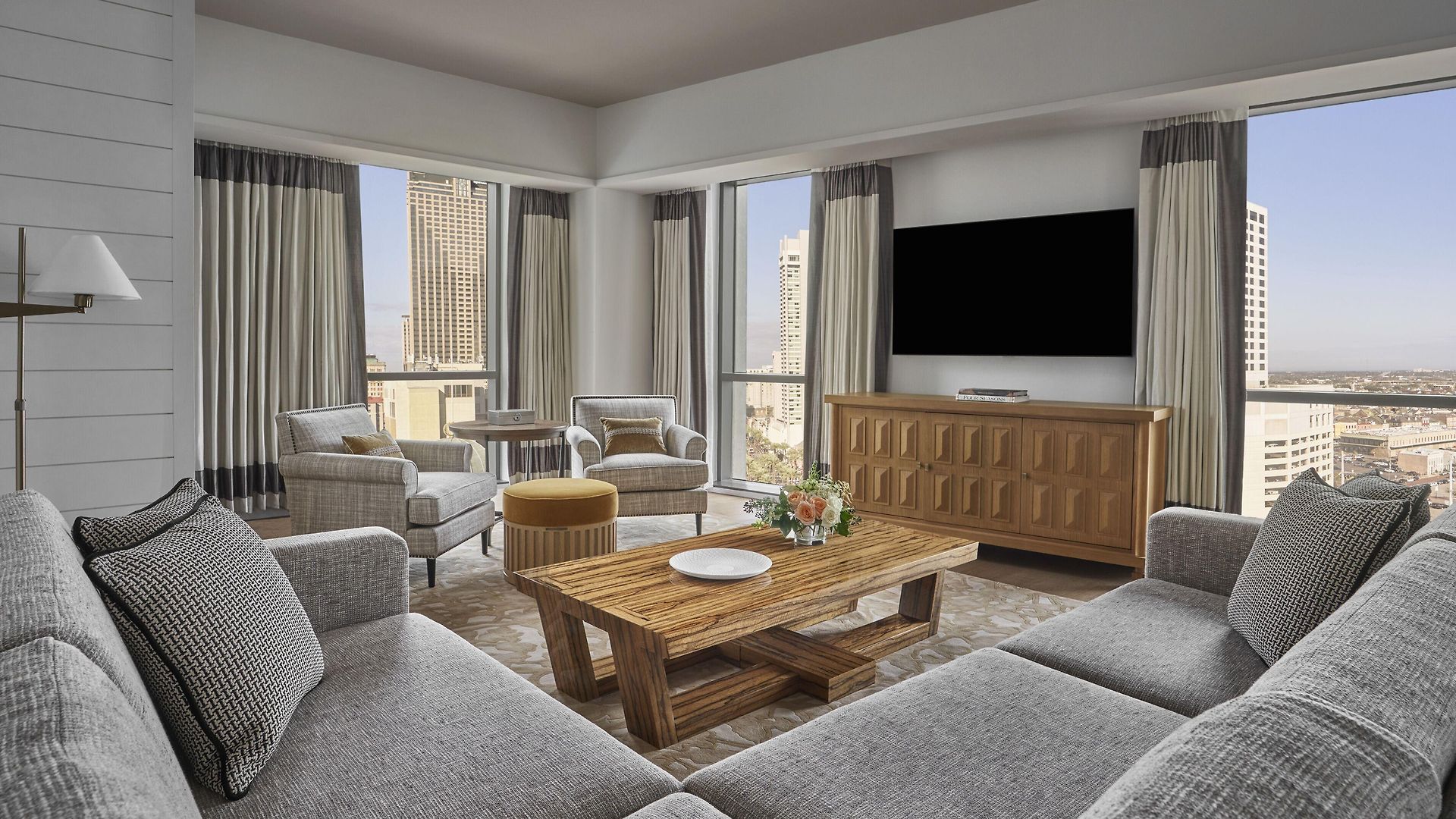 Hotel Four Seasons New Orleans
