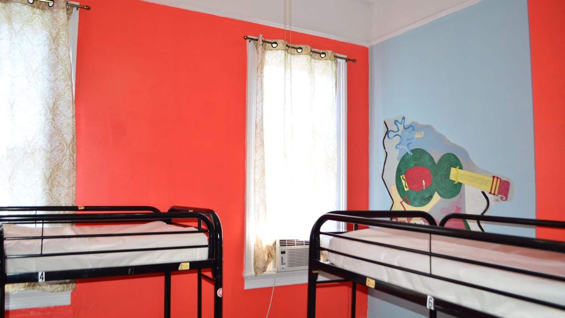 Hostel India House New Orleans