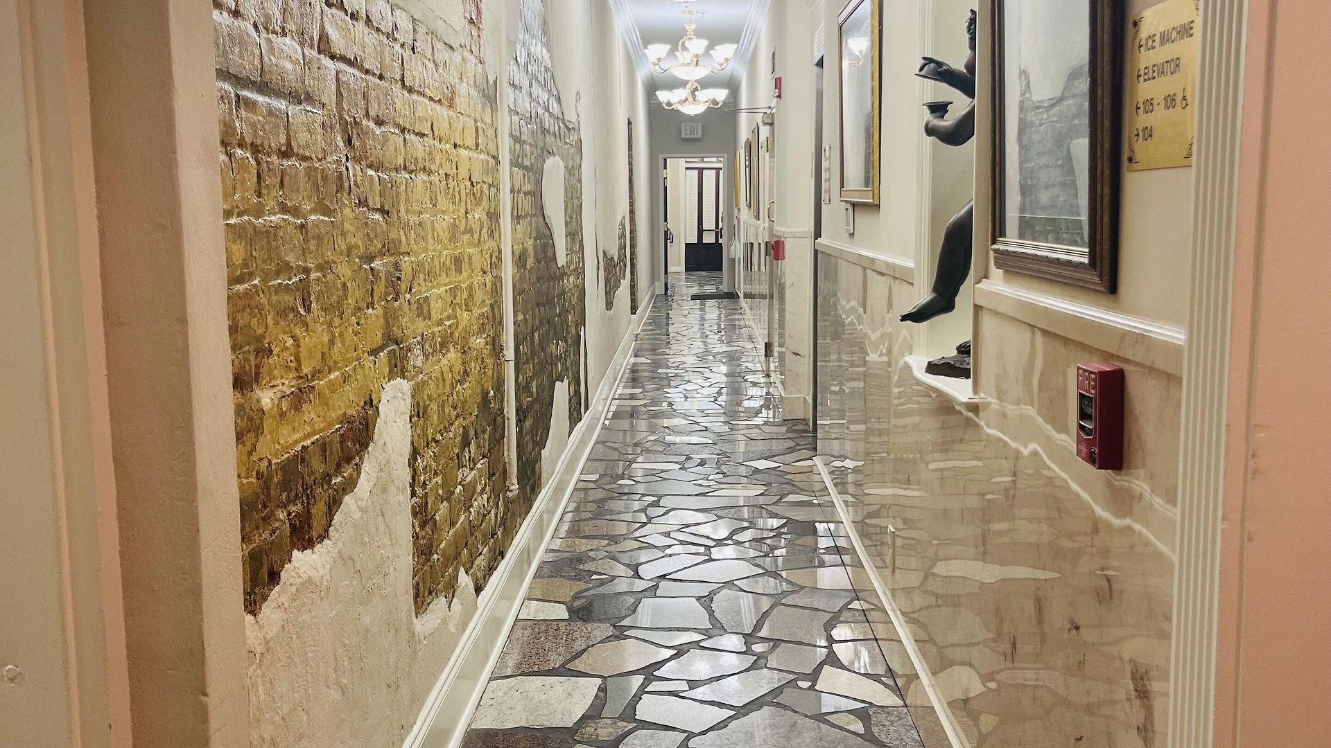 Plaza Downtown 3* New Orleans