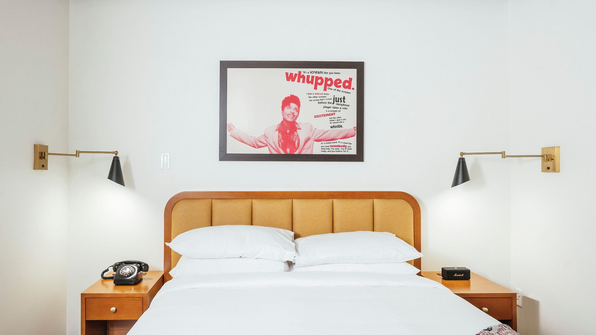 Hotel Dew Drop & Lounge 4*