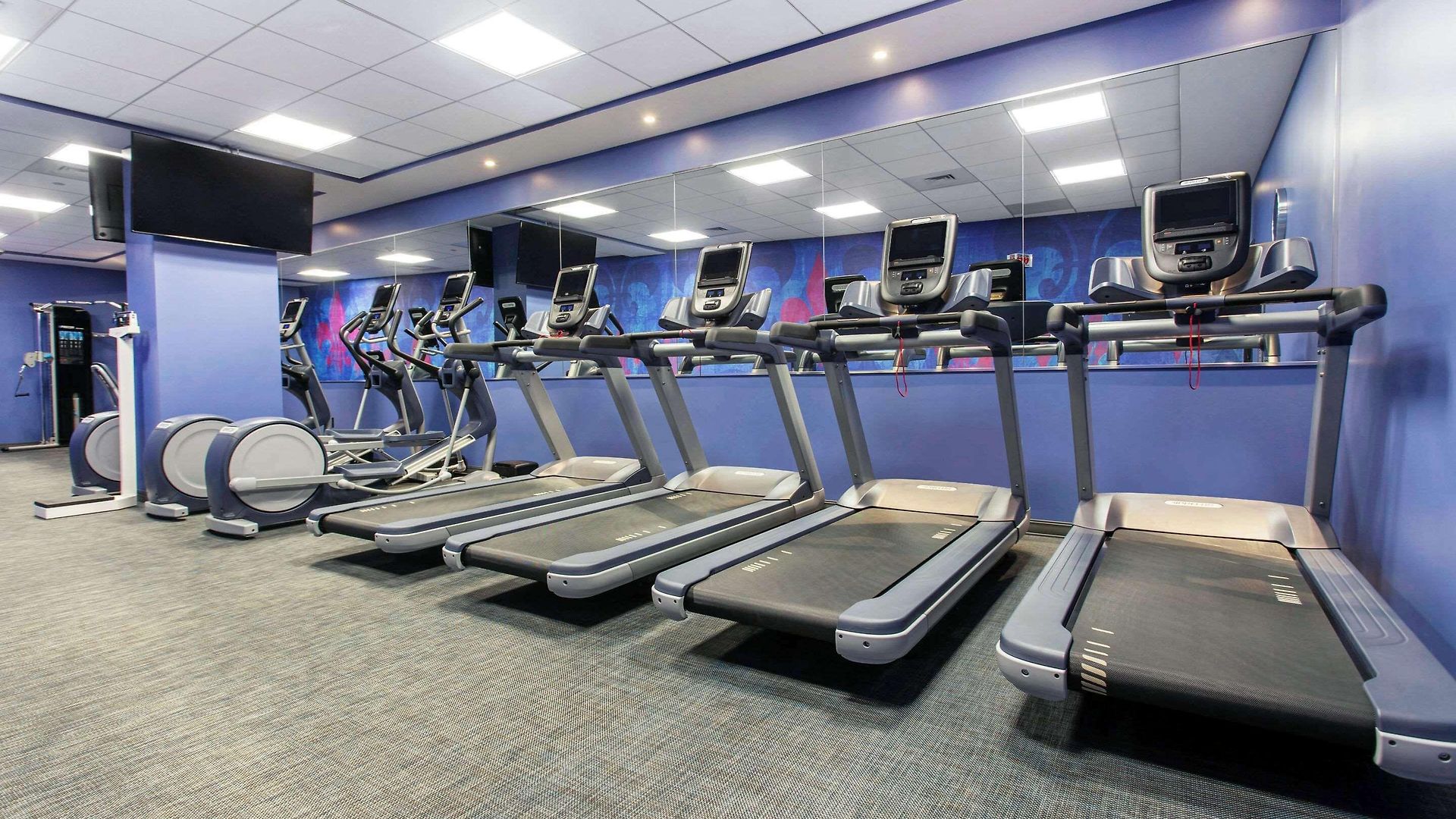 Hotel Cambria Downtown Warehouse District 4*
