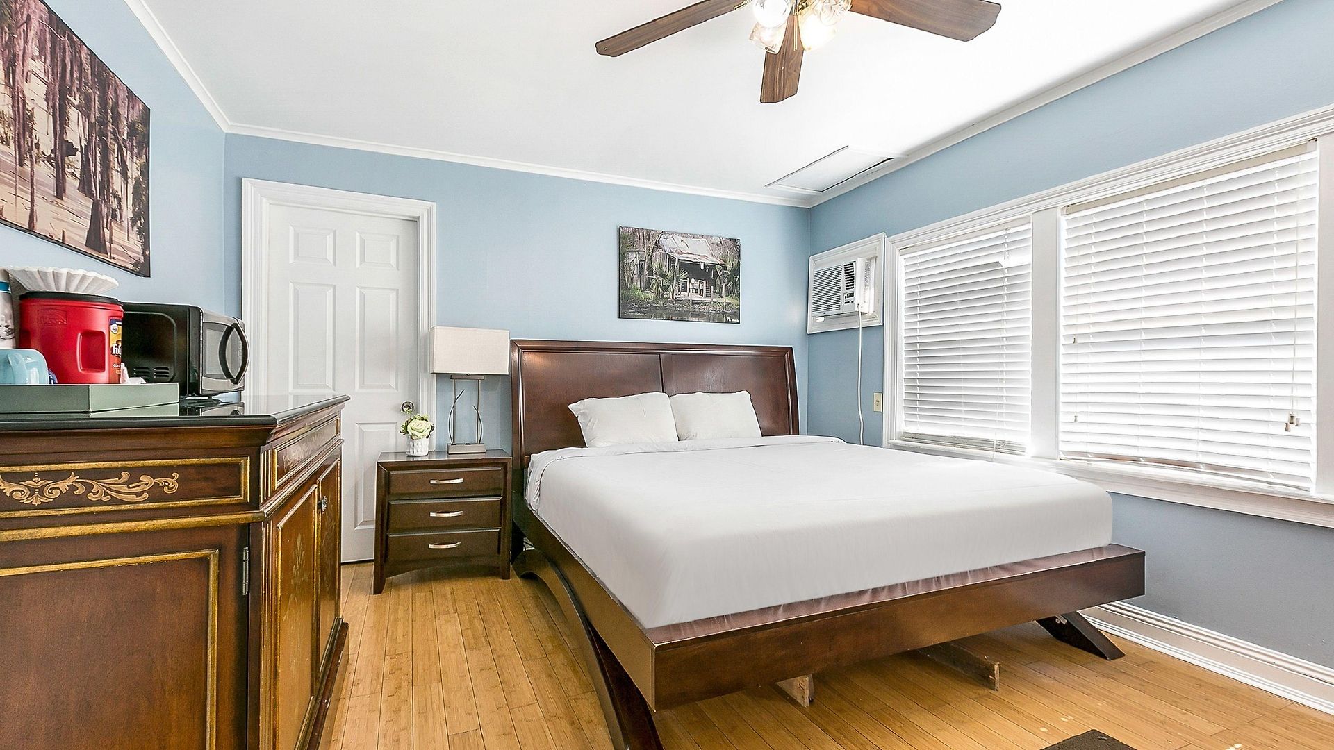 Comfortable Rooms Near All Nola Hot Spots * New Orleans