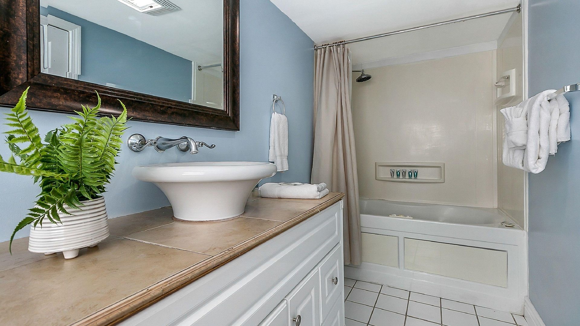 Comfortable Rooms Near All Nola Hot Spots Apartment New Orleans