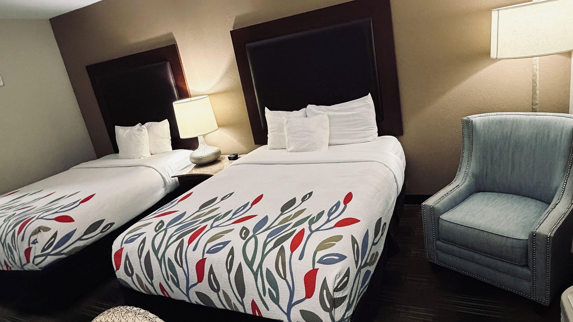Trident & Hotel