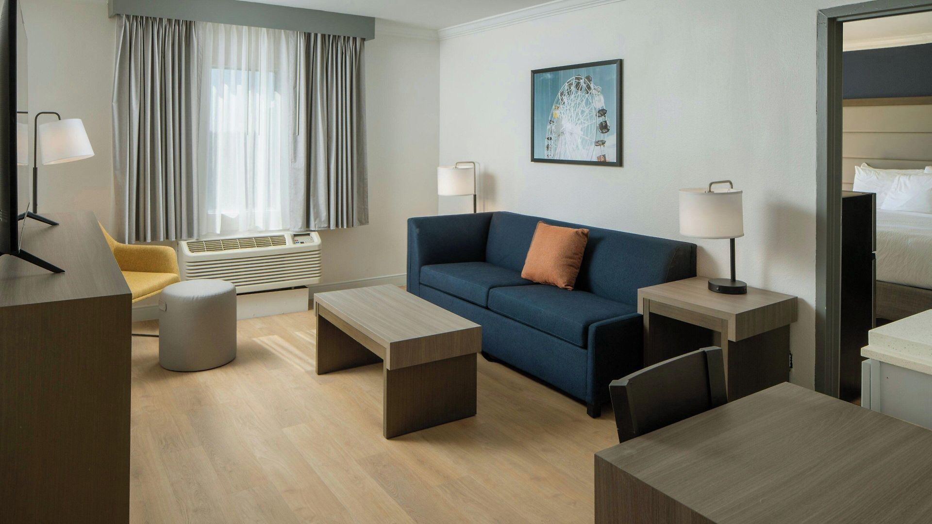 Express By Marriott 1-10 3*