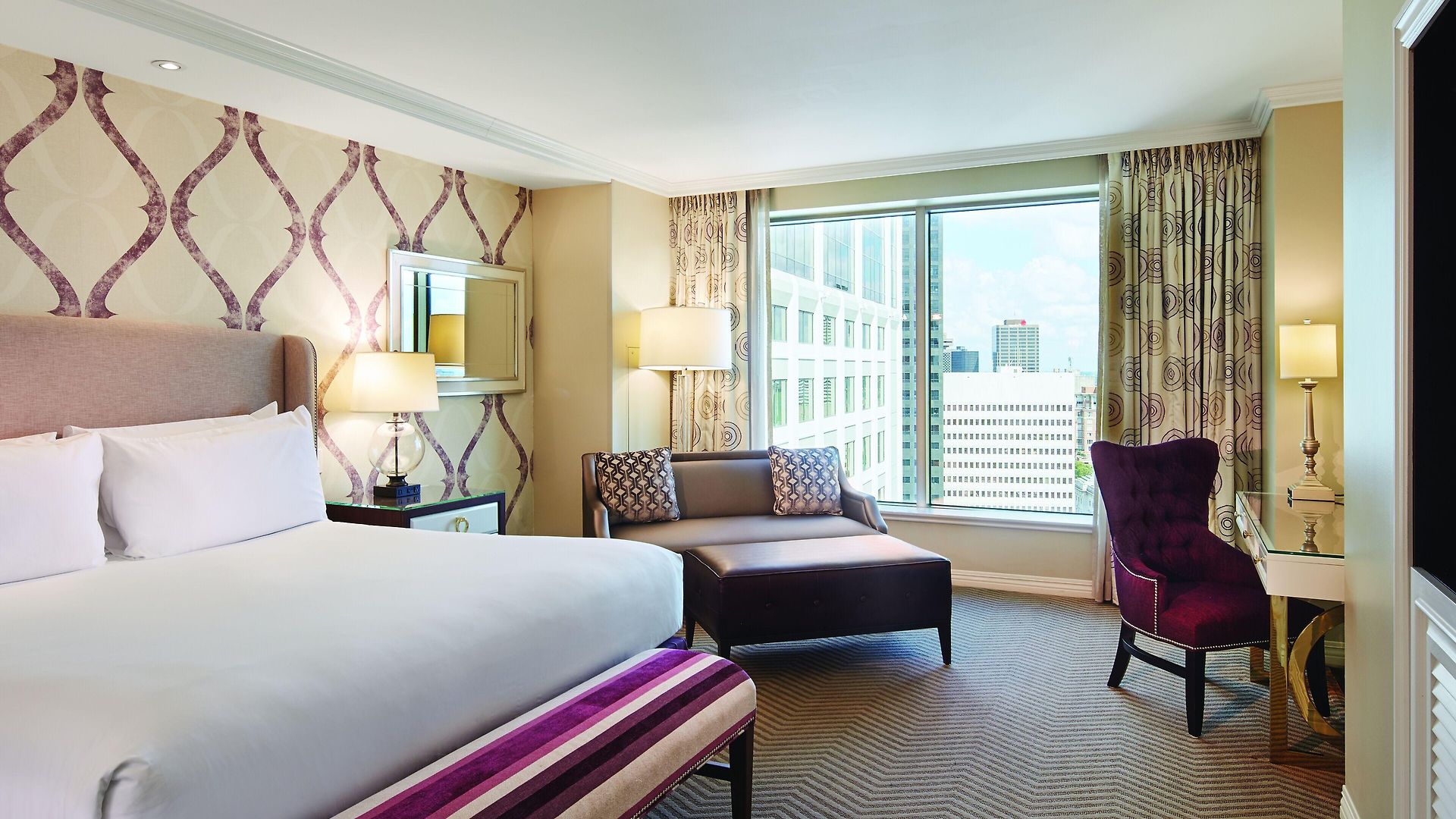 Harrah's & Casino - A Caesars Rewards Destination Hotel