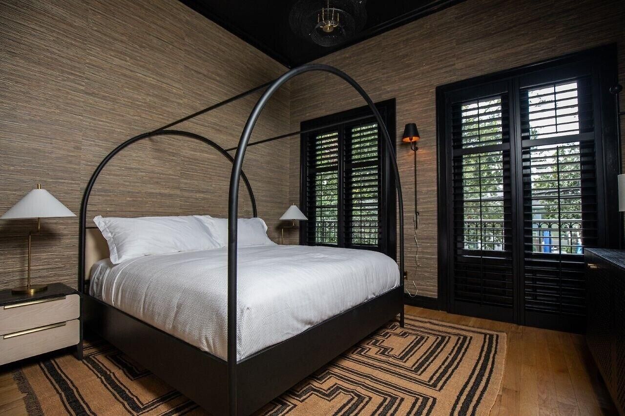 Inn The Prytania Oaks