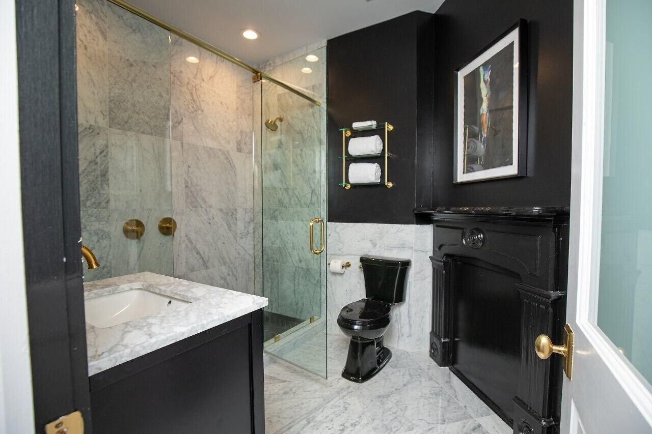 The Prytania Oaks Inn 2*