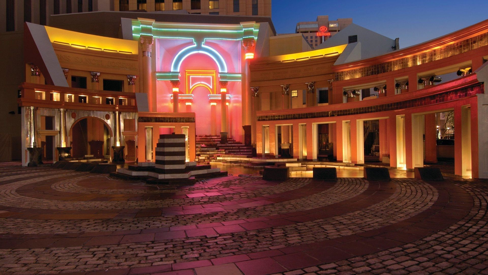 Loews Hotel 4*