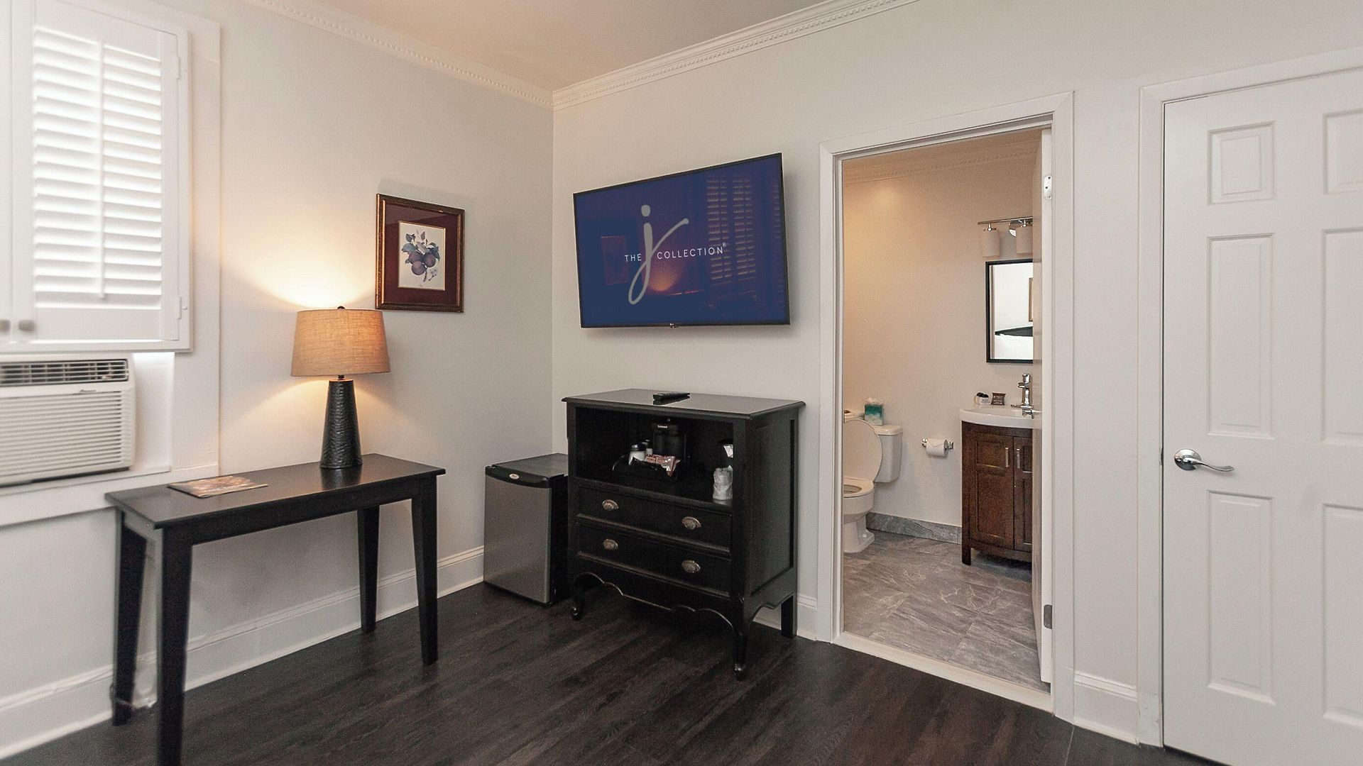The Carriage House On St Charles Hotel New Orleans
