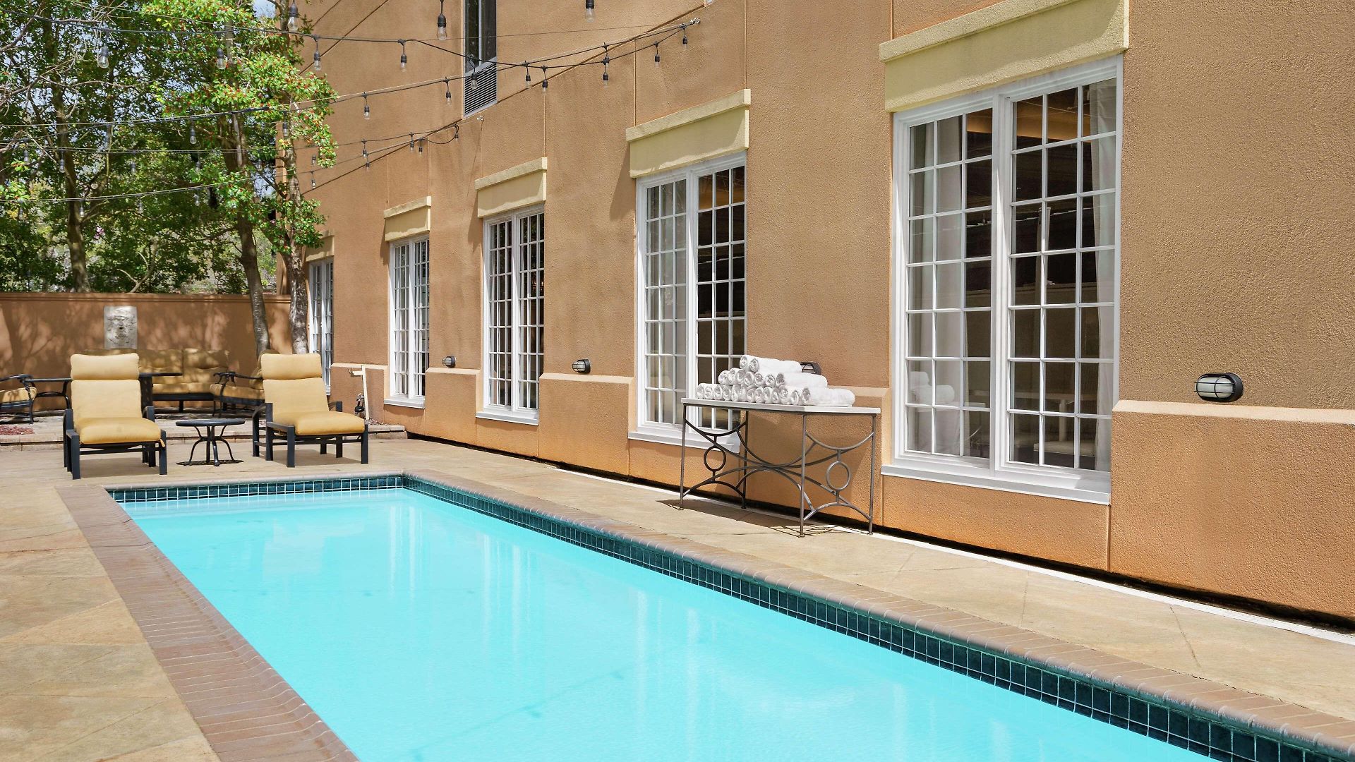 Hampton New Orleans/st.charles Ave Hotel 3*