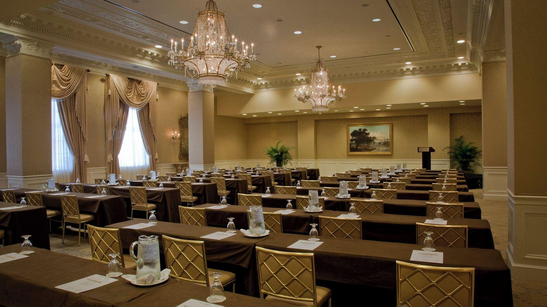 Hotel Monteleone 4*