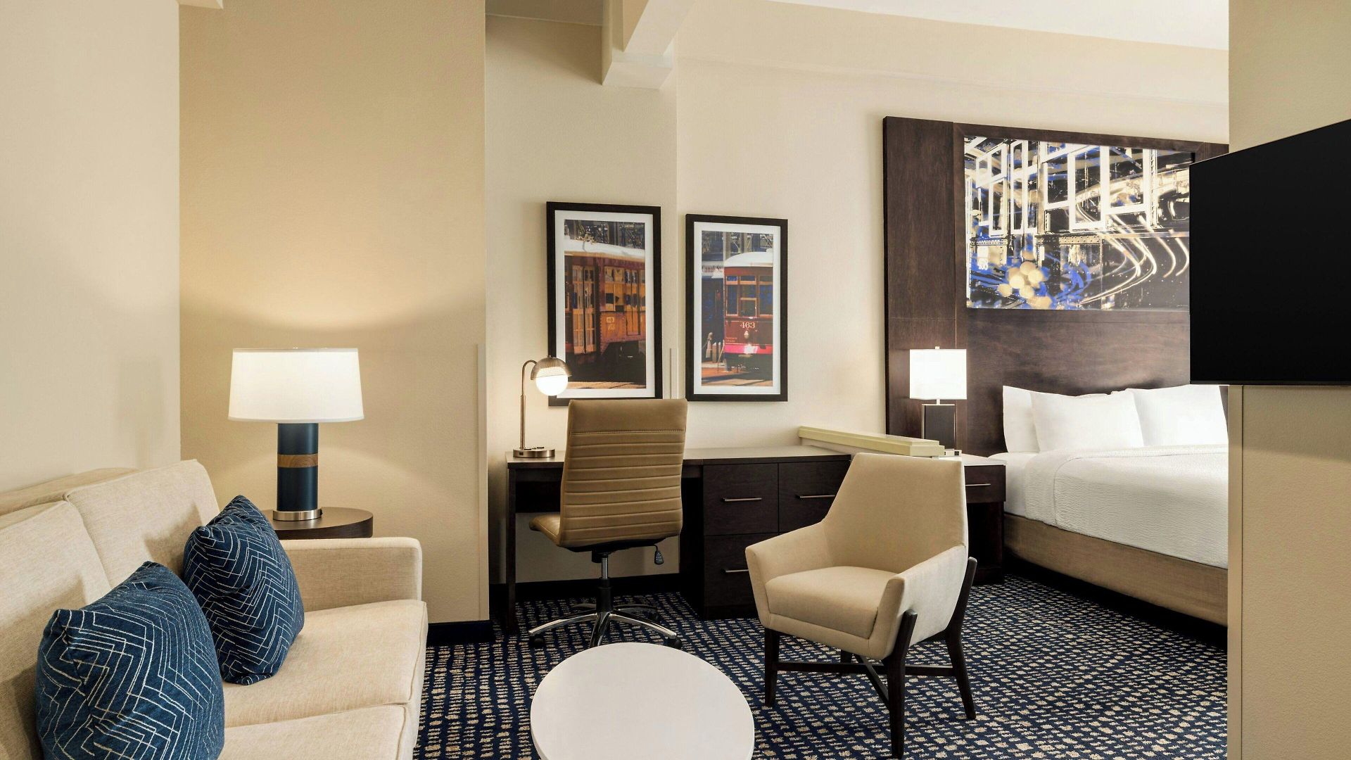 Fairfield By Marriott & Downtown French Quarter Area Hotel New Orleans