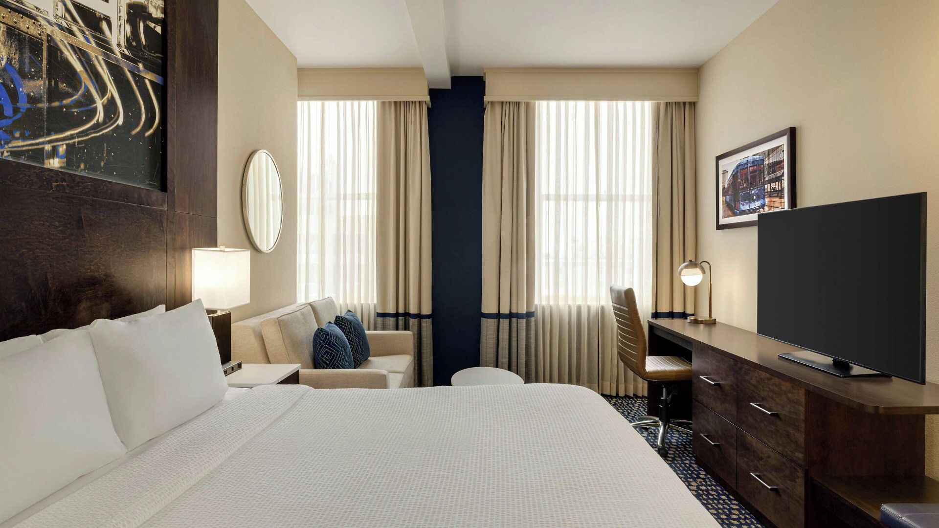 Fairfield By Marriott & Downtown French Quarter Area