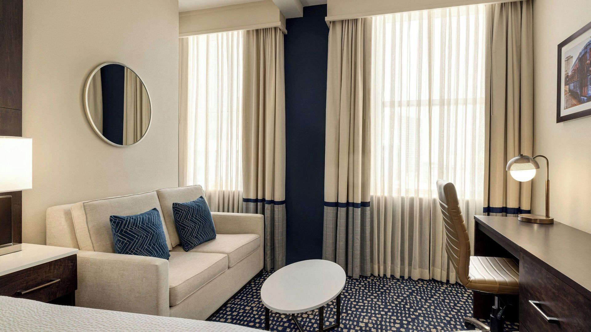 Fairfield By Marriott & Downtown French Quarter Area 3*