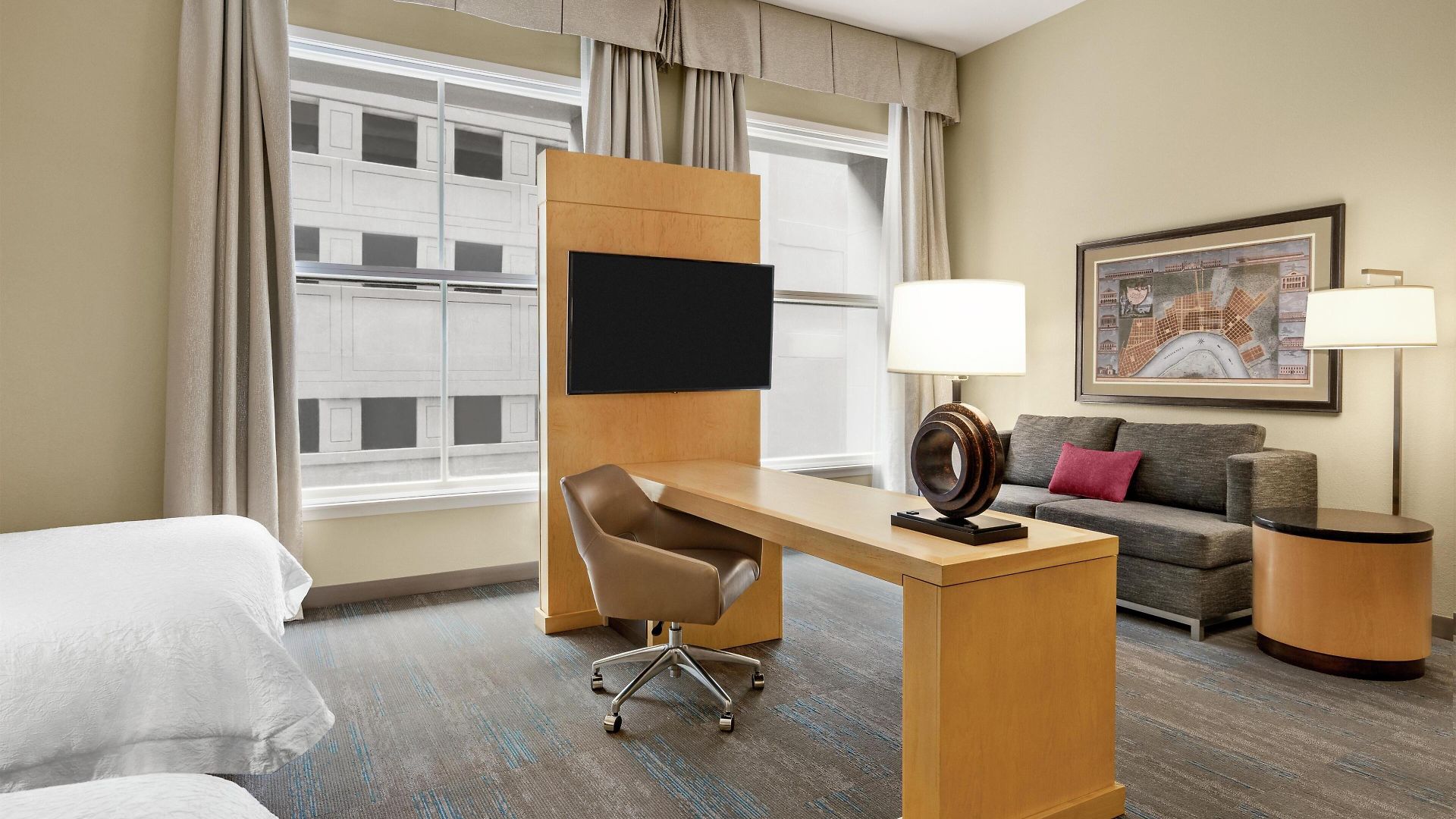 Hampton & Downtown French Quarter Area Hotel New Orleans