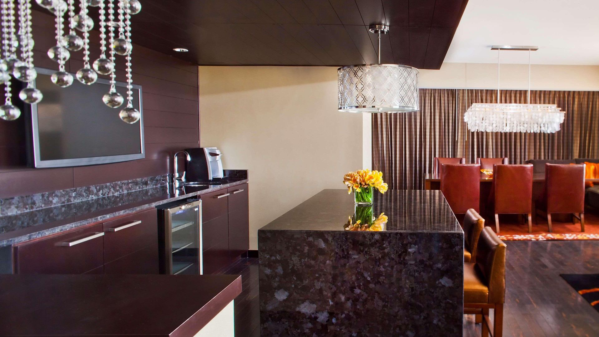 Hyatt Regency 4*