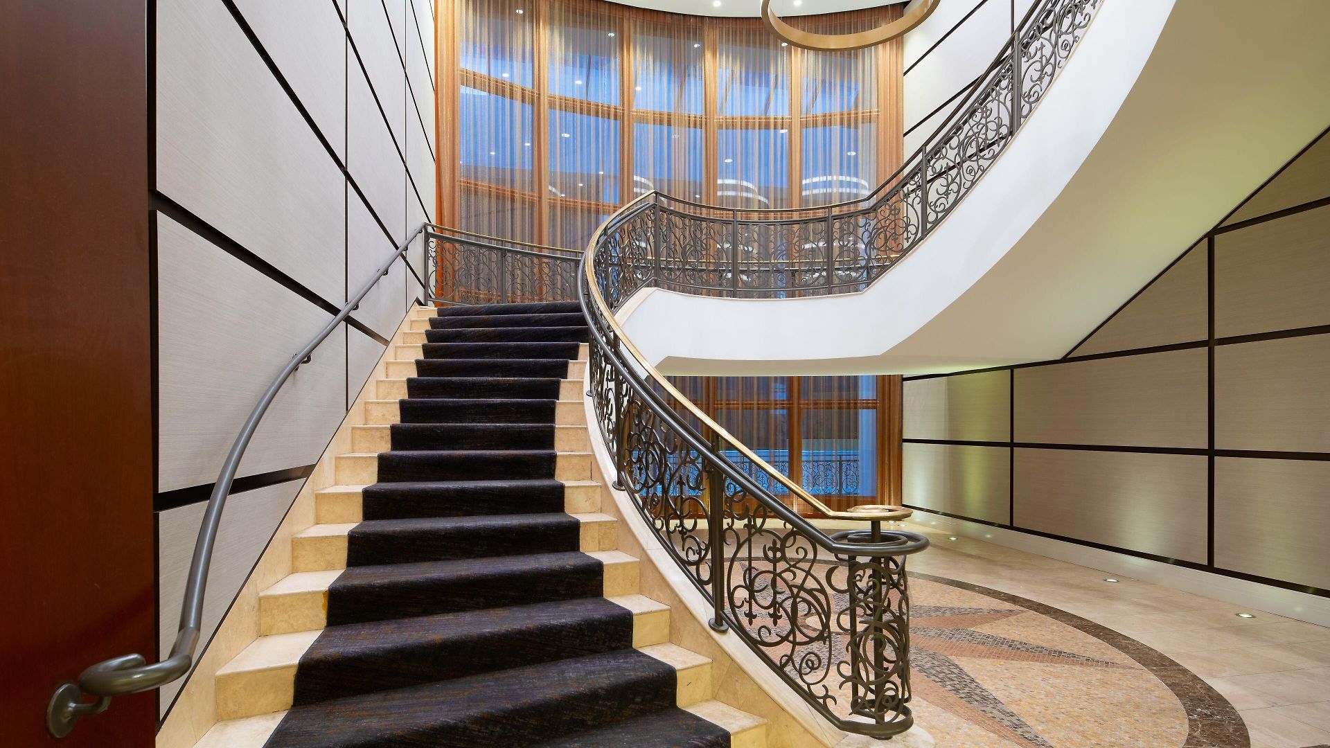 Hotel Intercontinental By Ihg New Orleans