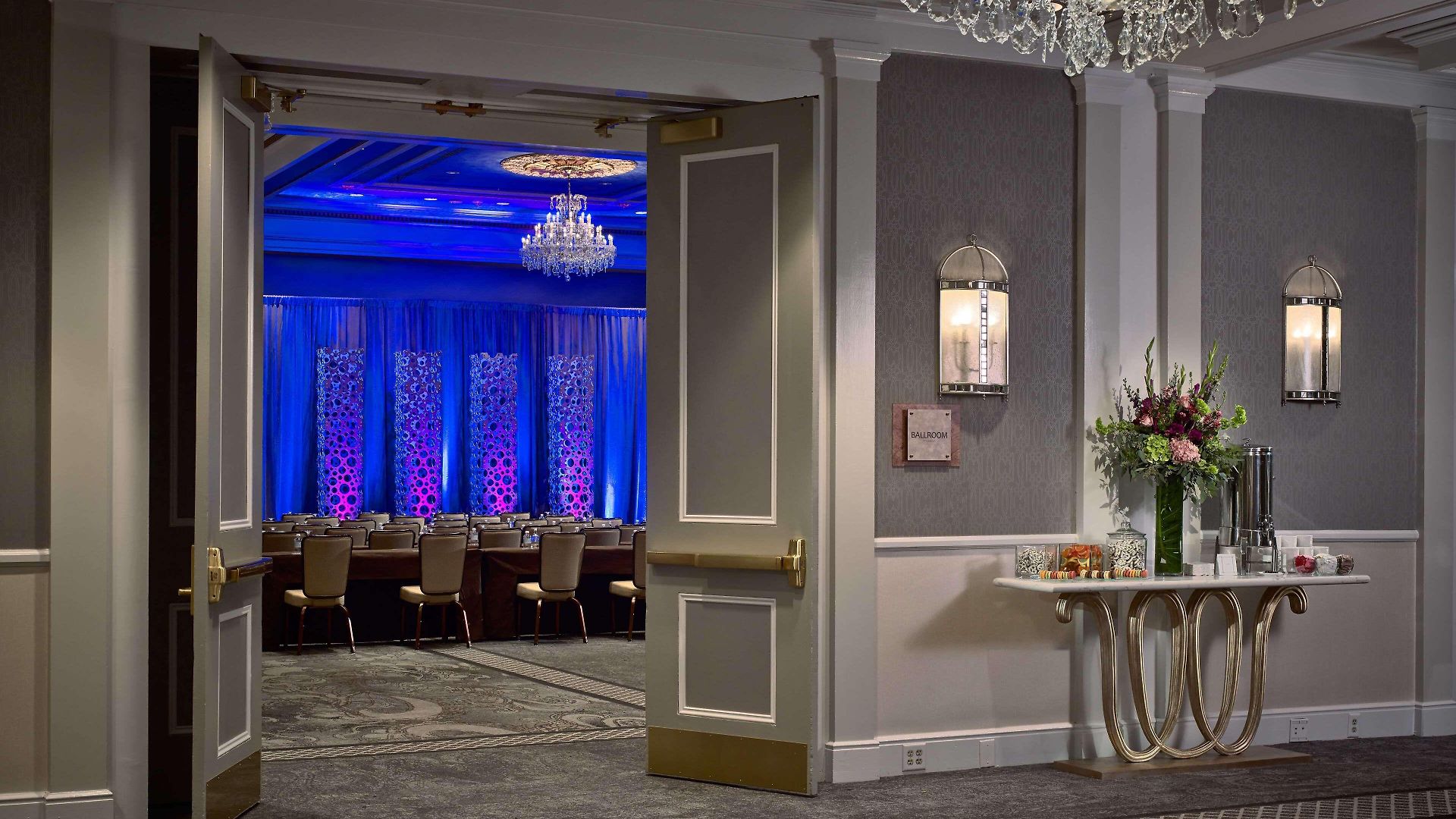 The Royal Sonesta Hotel