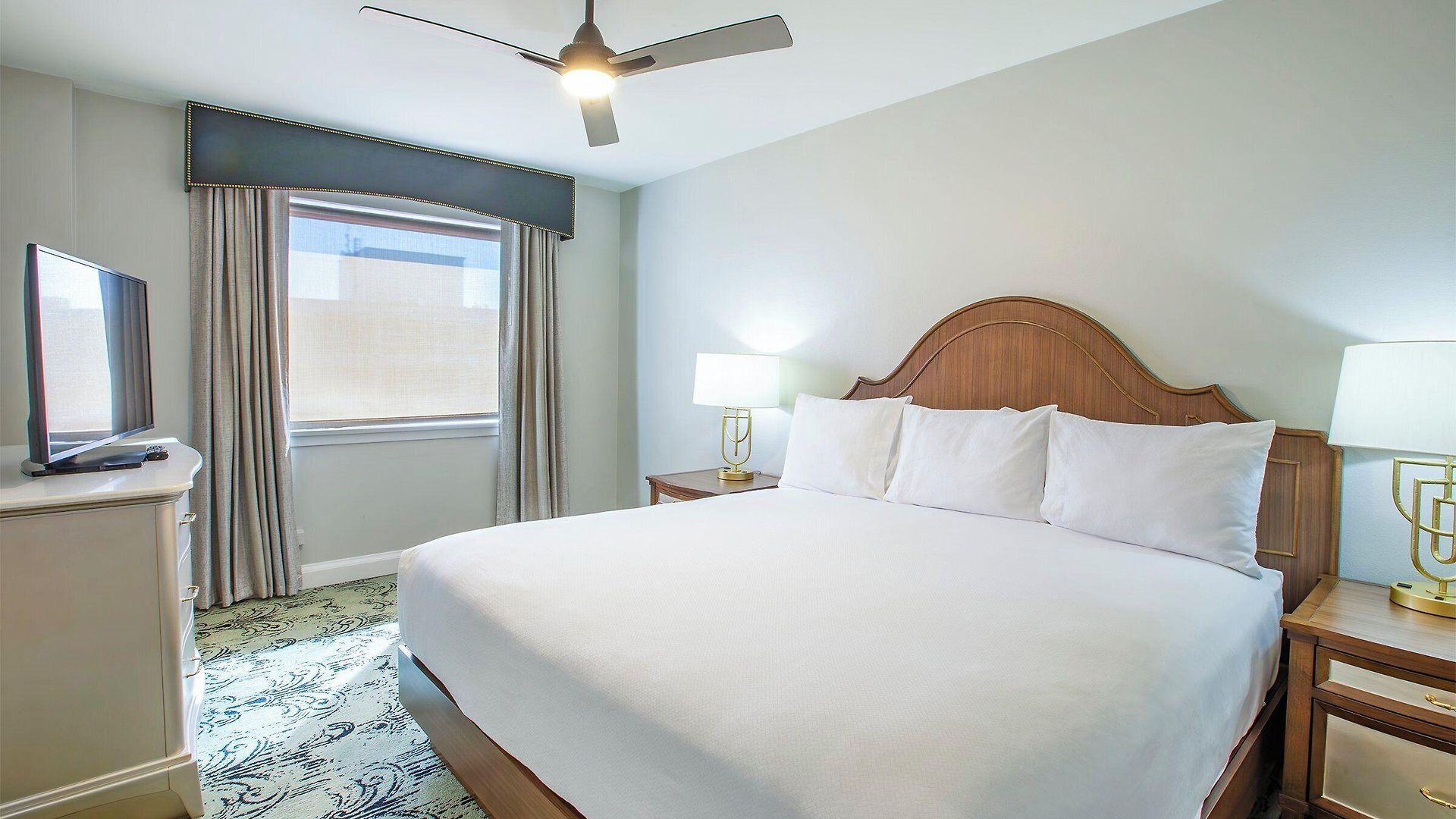 Resort Club Wyndham Avenue Plaza