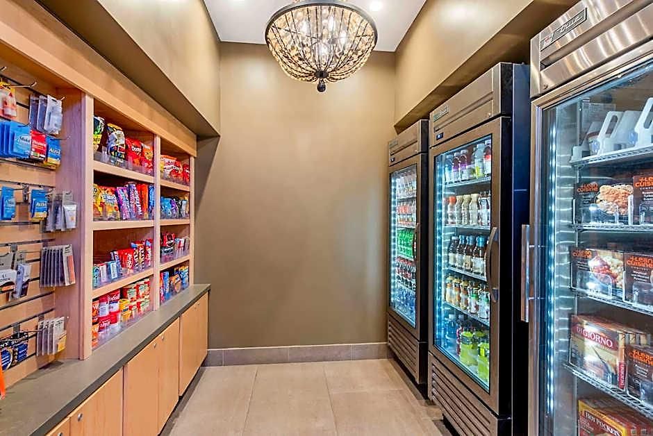 Hotel La Quinta & By Wyndham Downtown 3*