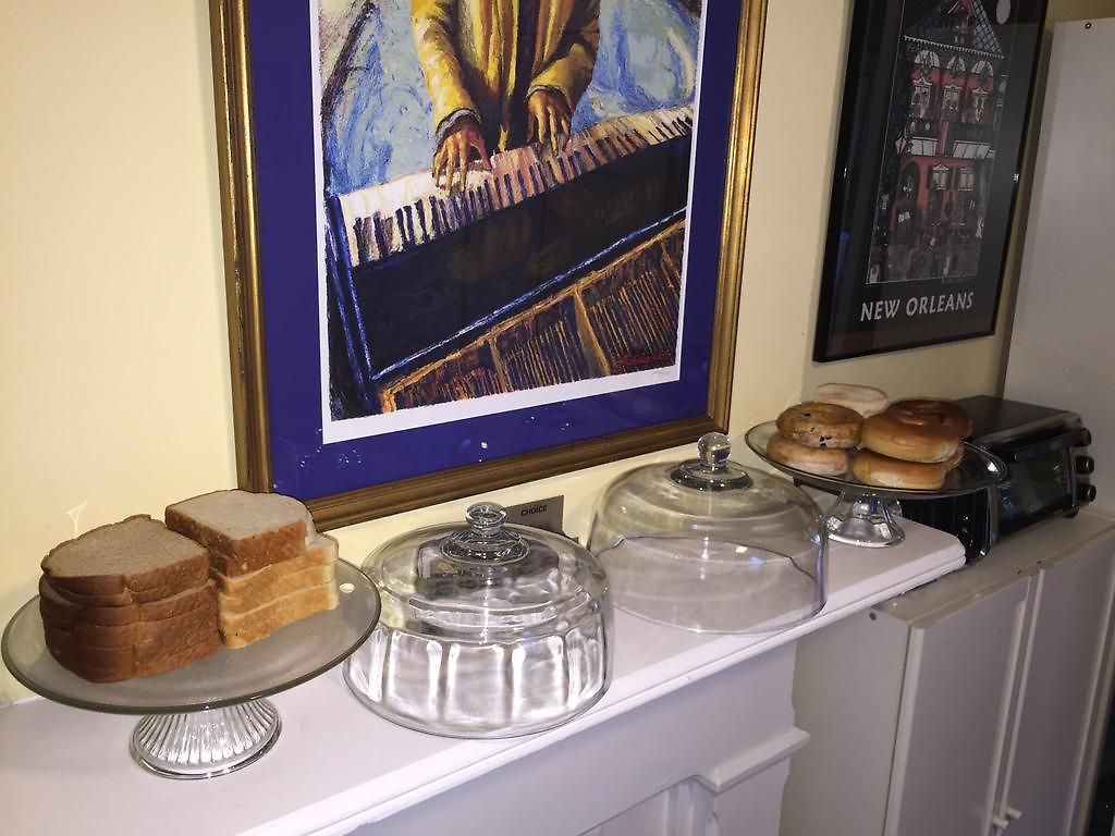 Bed & Breakfast The Burgundy New Orleans