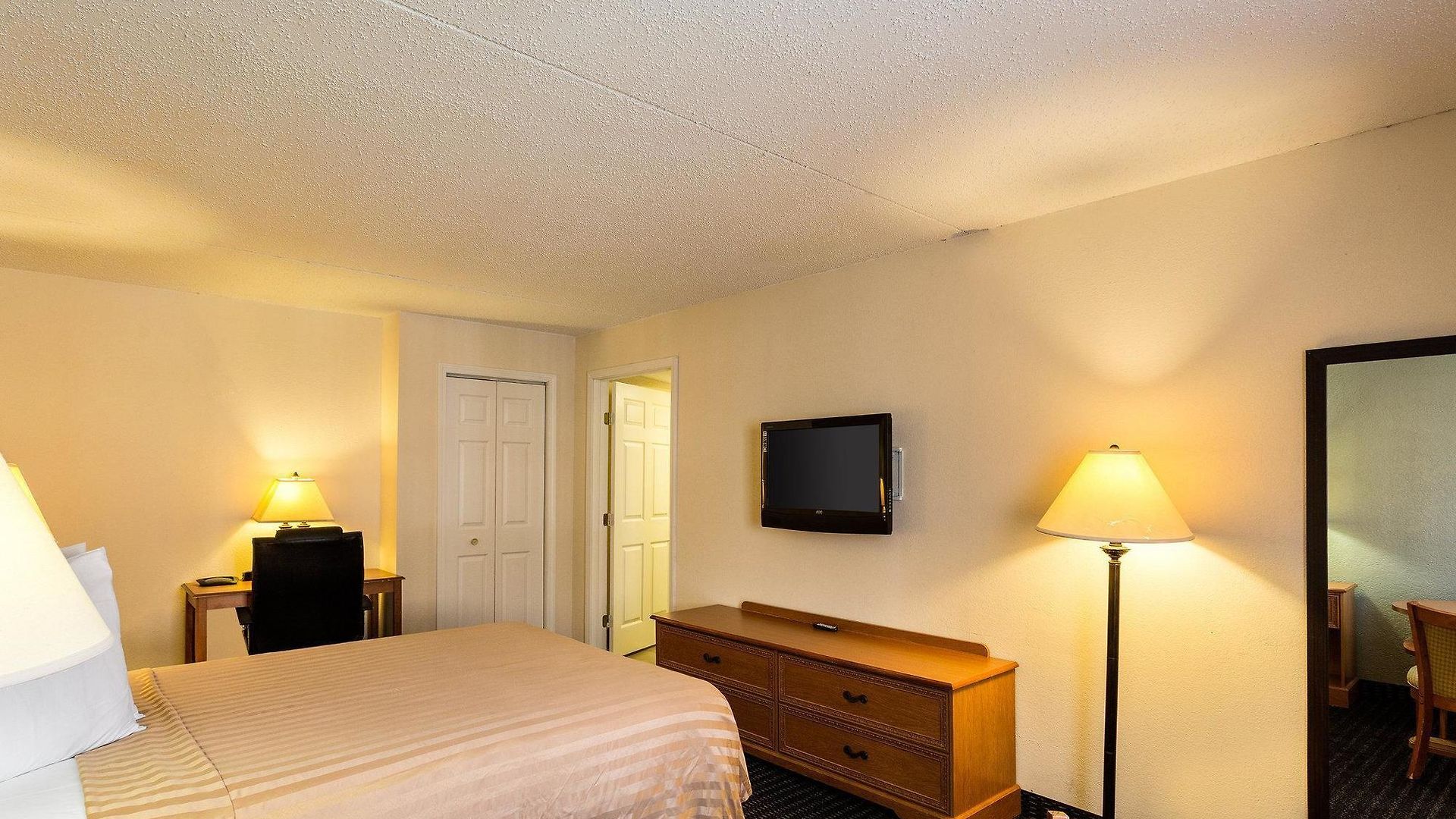 Hotel Sunrise & New Orleans