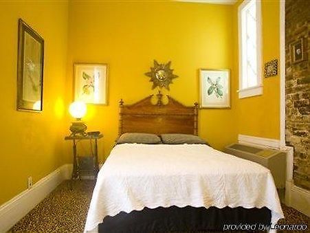New Orleans Guest House Guest house