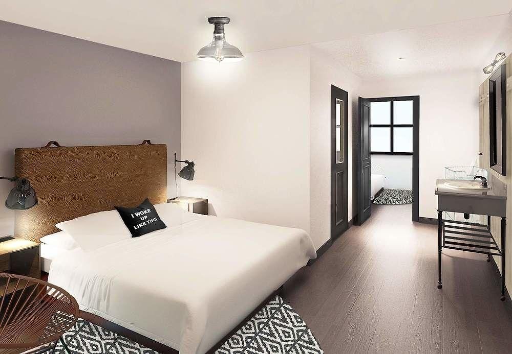 Moxy Downtown/french Quarter Area Hotel