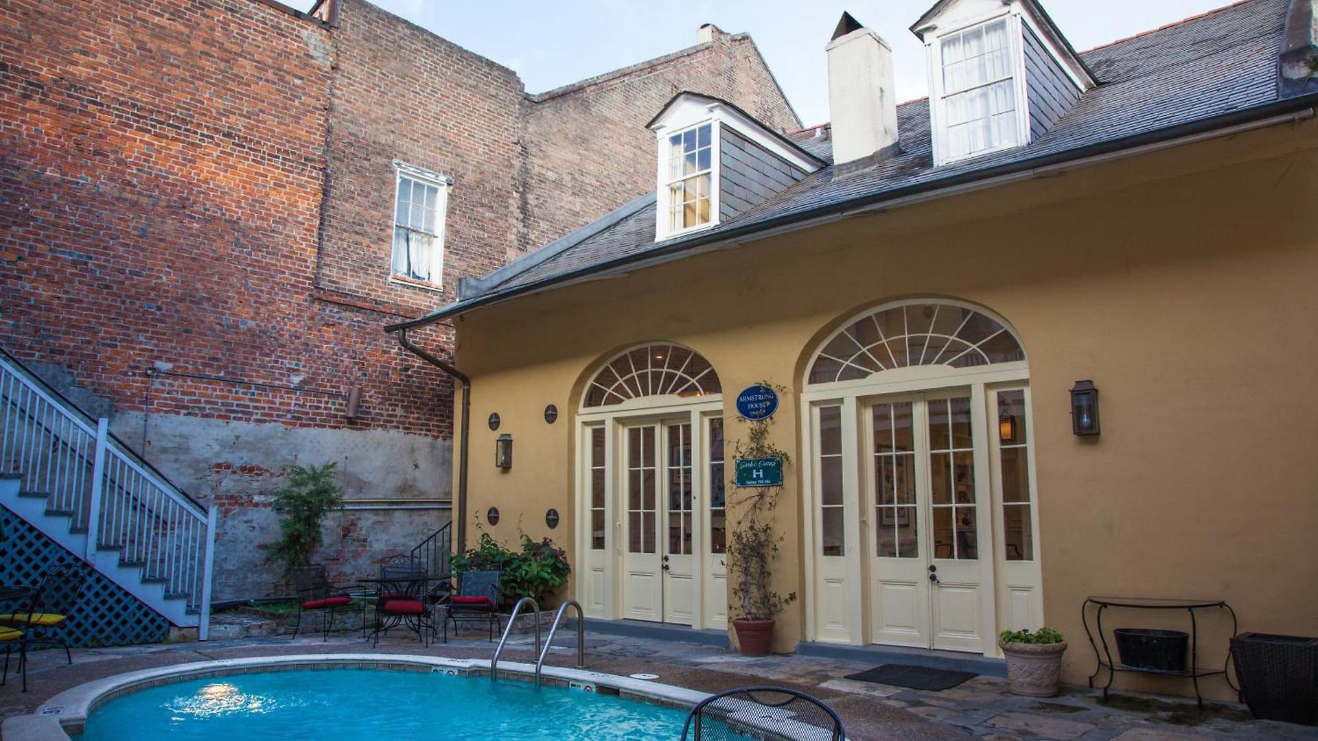 St. Pierre French Quarter 3*
