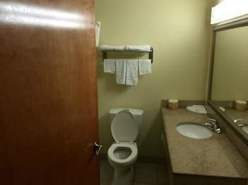 6-new Orleans, La - Near Downtown Hotel 4*