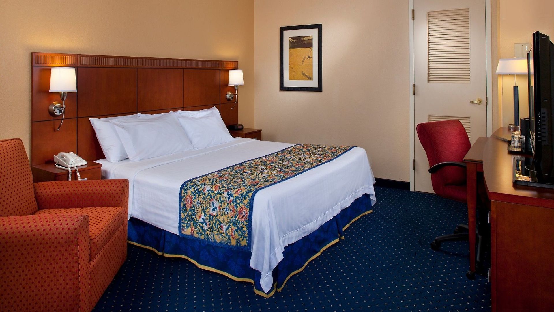 Courtyard By Marriott Downtown Near The French Quarter New Orleans