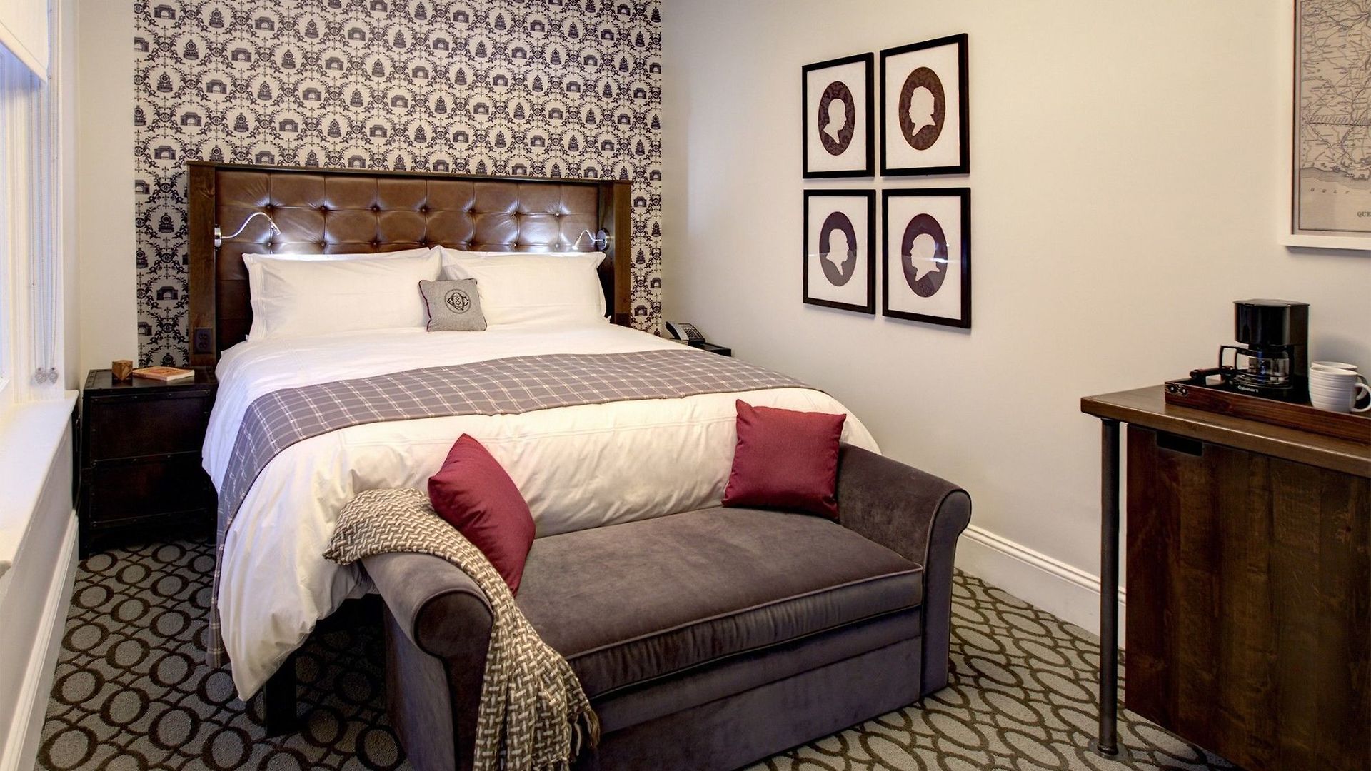 Hotel Q&c And Bar New Orleans, Autograph Collection New Orleans