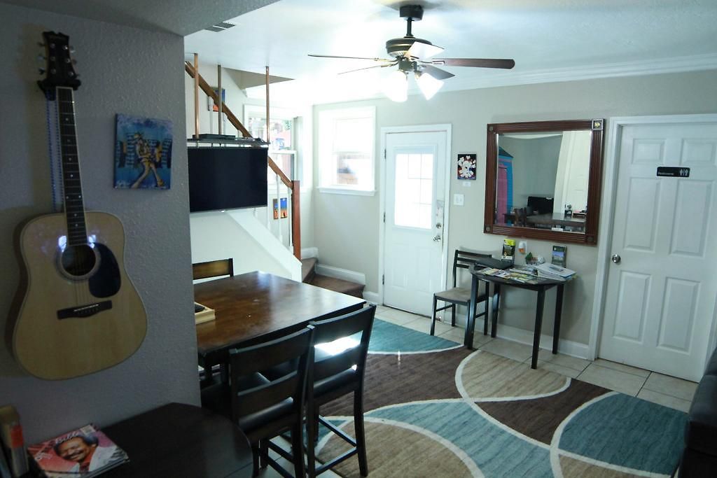 The Garden District House Hostel New Orleans