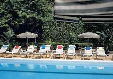 Hotel The Canal Street Plaza 2*
