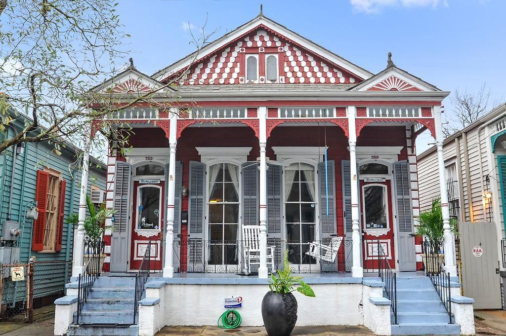 The Burgundy Bed & Breakfast 3*