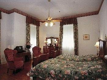 Hotel Hubbard Mansion New Orleans