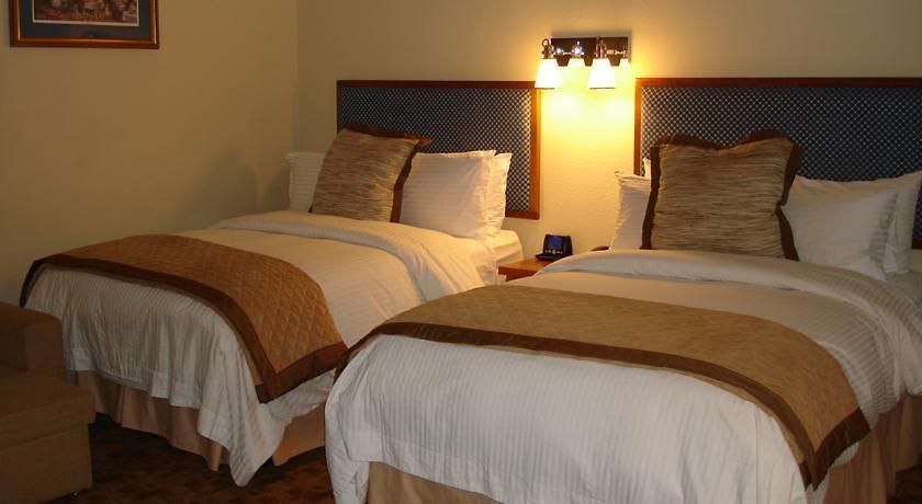 Wyndham Garden New Orleans Downtown 3*