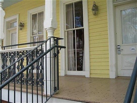 Inn The Prytania Oaks