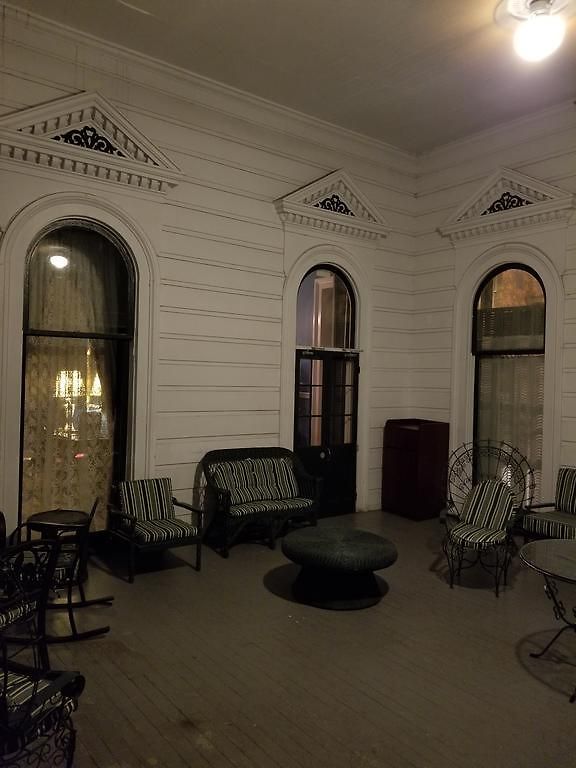 Hotel The Columns 3*