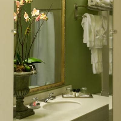 Bienville House 3*