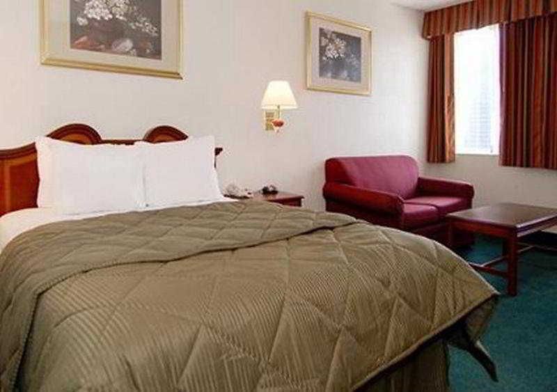 Fairfield By Marriott & Downtown French Quarter Area Hotel